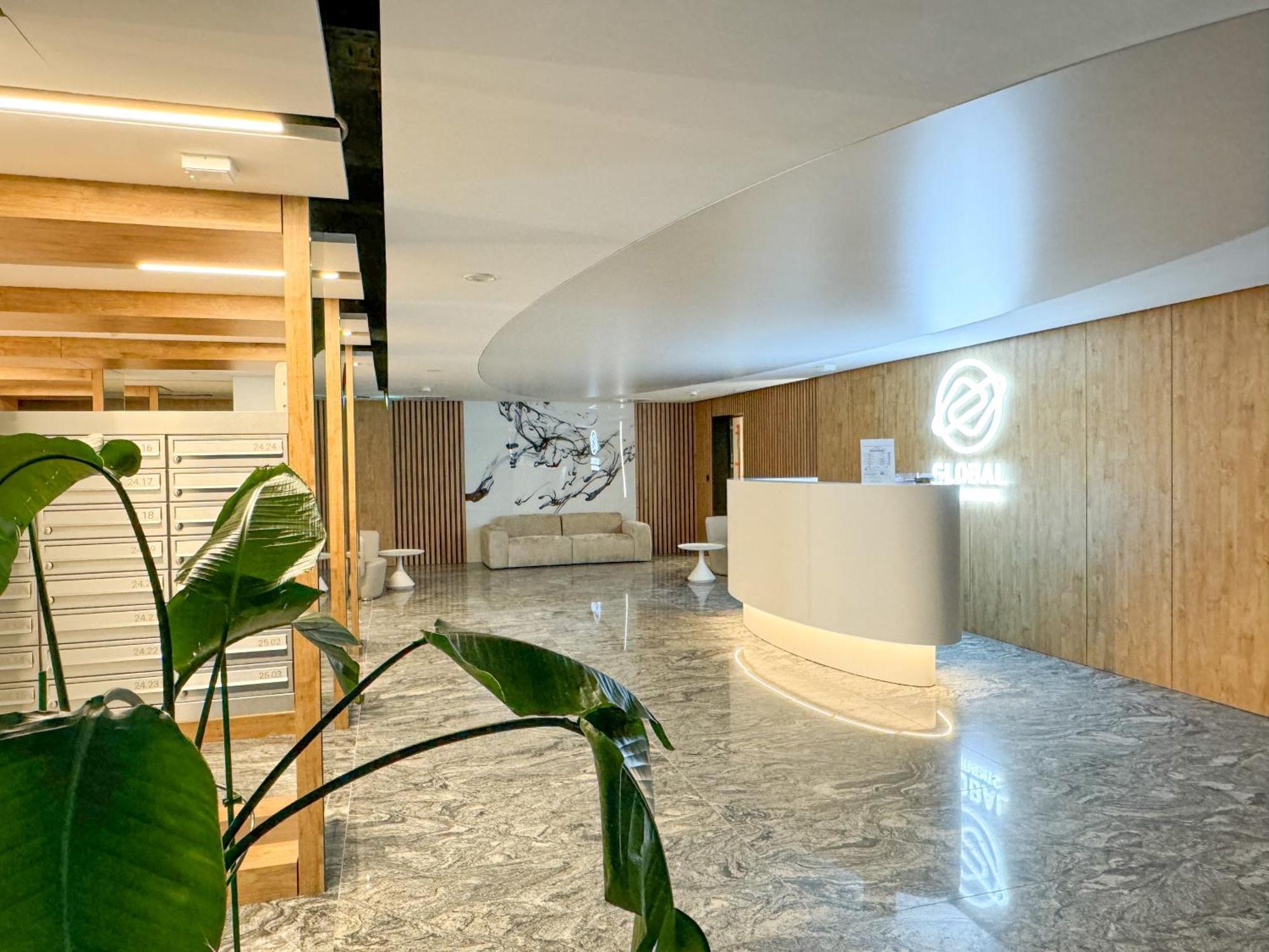 Lakru Apartments Global Office, Free Garage, Self Check-In Katovice Exteriér fotografie