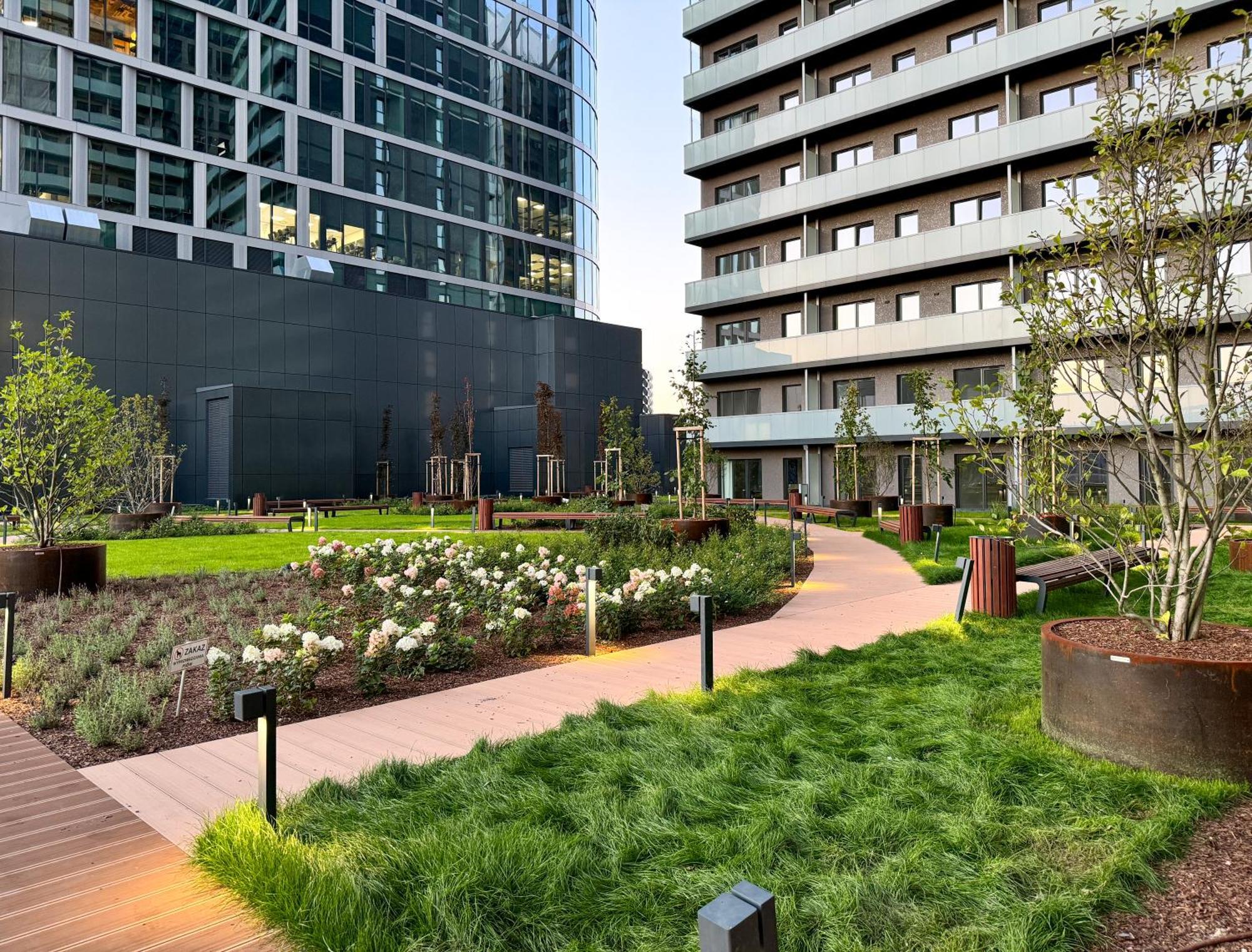 Lakru Apartments Global Office, Free Garage, Self Check-In Katovice Exteriér fotografie
